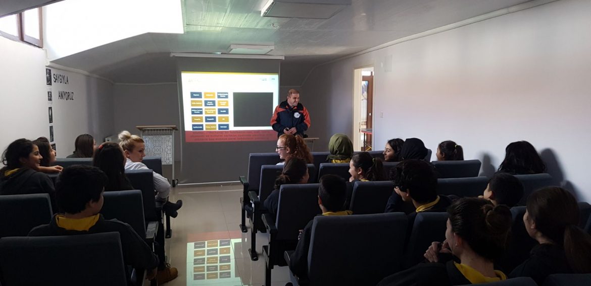 OKULUMUZDA YANGIN VE DEPREM TATBİKATI