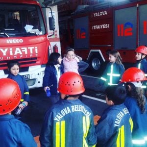 İTFAİYE MÜDÜRLÜĞÜNE ZİYARETİMİZ İTFAİYE MÜDÜRLÜĞÜNE ZİYARETİMİZ