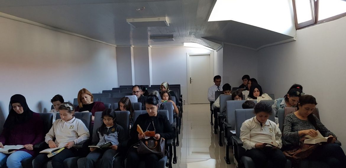 AİLEMLE OKUYORUM, MUTLU OLUYORUM PROJESİNE BÜYÜK DESTEK