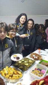 KİMSESİZ ÇOCUKLAR İÇİN KERMESTEYİZ