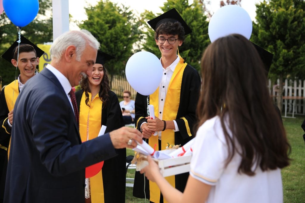 Bilgelerimiz Mezun Oldu